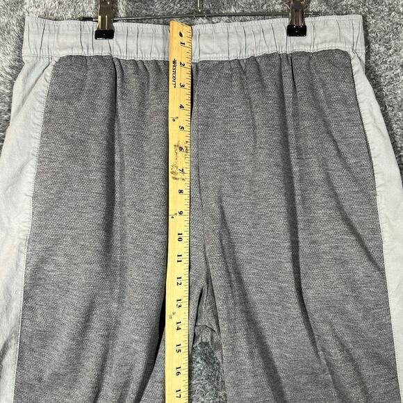 Lululemon Shorts Mens Large Gray Lightweight Athletic Drawstring Casual Gym - Picture 4 of 9